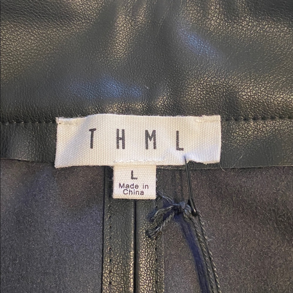 THML Black Button-Front Pencil Skirt mid length 27” brand new - Picture 4 of 7